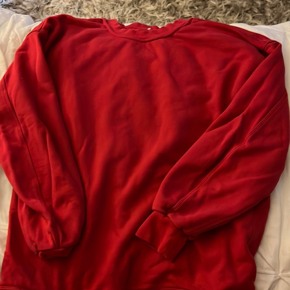 lulu oversized crew
